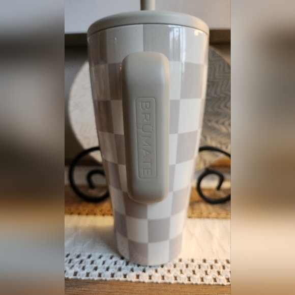 Brumate x Krista Horton Tan Checker 30oz Era - Picture 4 of 7